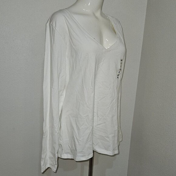 NEW Old Navy Tee Long-Sleeve Shirt V-neck White Size XL READ AS IS - Picture 8 of 15